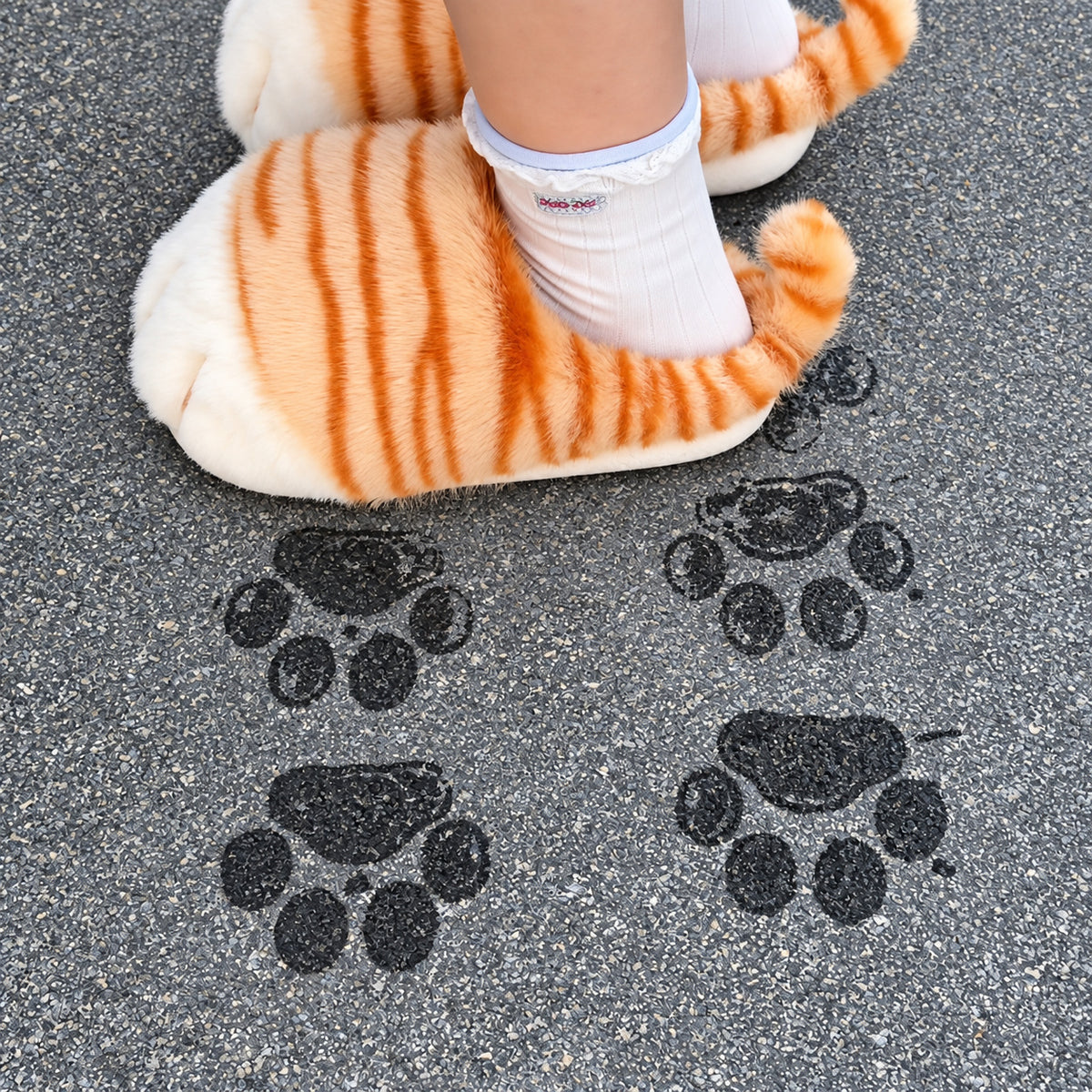 Fluffy Cat Paw Slippers